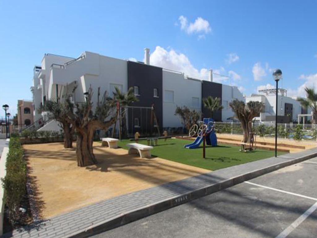 Vista Bella Lägenhet Torrevieja Exteriör bild